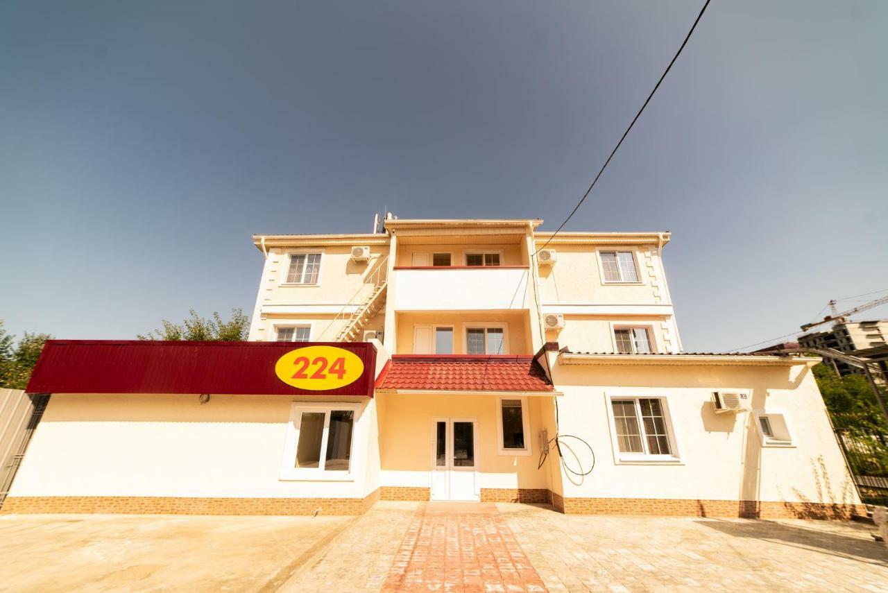 Hotel 224 Almatý Exterior foto